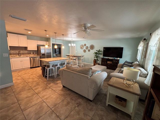 1008 ESTREMADURA DRIVE, Bradenton, FL 34209