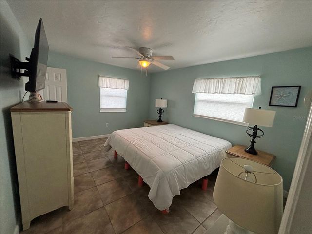 1008 ESTREMADURA DRIVE, Bradenton, FL 34209