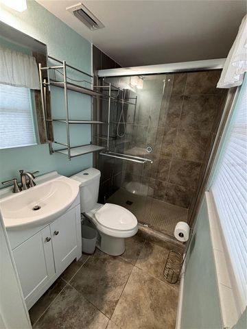 1008 ESTREMADURA DRIVE, Bradenton, FL 34209