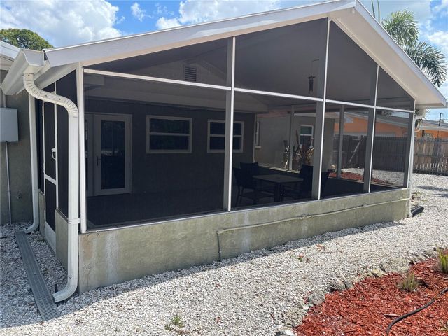 1008 ESTREMADURA DRIVE, Bradenton, FL 34209