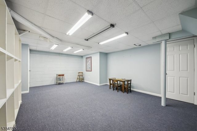 9 Cowperthwaite Sq, Westfield Town, NJ 07090