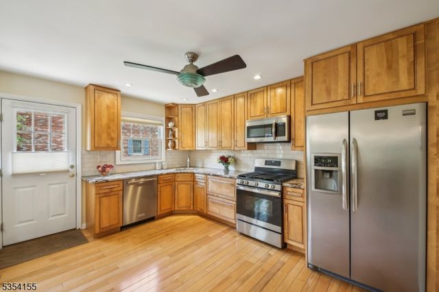 9 Cowperthwaite Sq, Westfield Town, NJ 07090