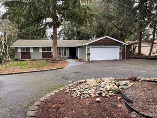 17521 25th Street Ct E, Lake Tapps, WA 98391