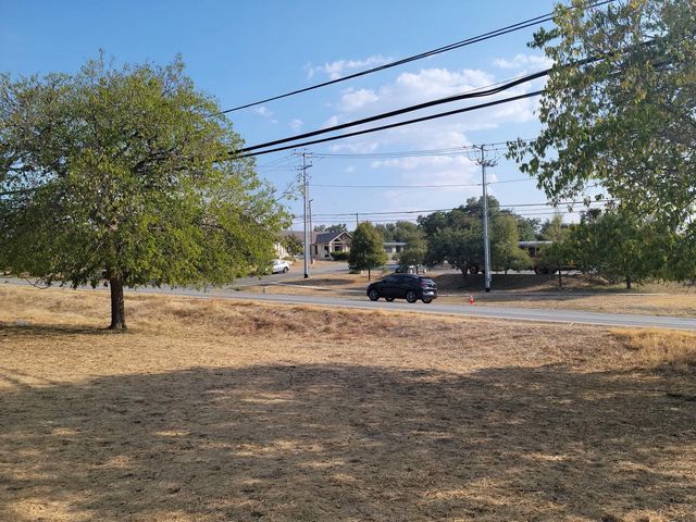 1524-1526 OLD RR 12 CIR, San Marcos, TX 78666