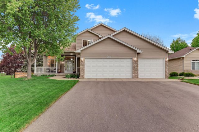 4522 Impatiens Avenue N, Brooklyn Park, MN 55443