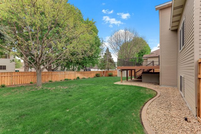 4522 Impatiens Avenue N, Brooklyn Park, MN 55443