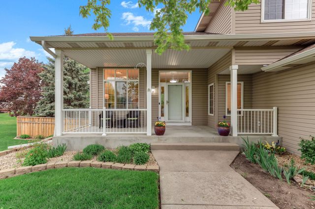 4522 Impatiens Avenue N, Brooklyn Park, MN 55443
