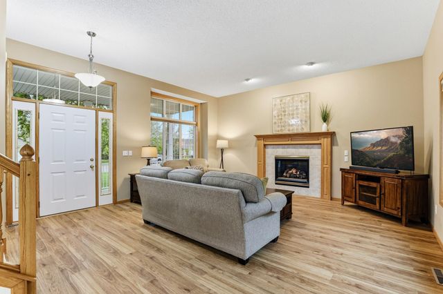 4522 Impatiens Avenue N, Brooklyn Park, MN 55443