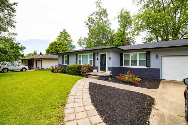 1209 Dereham Drive, Mount Vernon, IN 47620