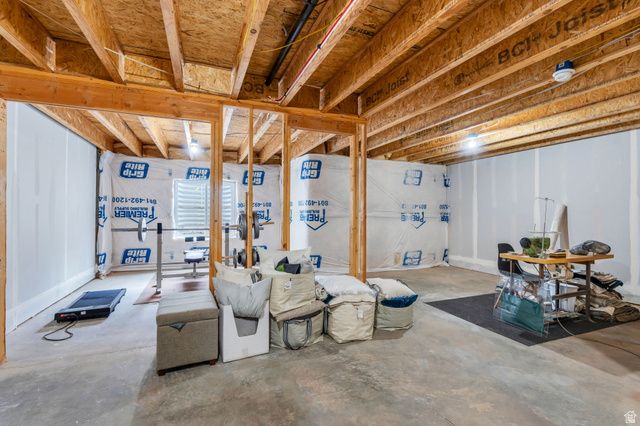 1006 N 20 E, Santaquin, UT 84655
