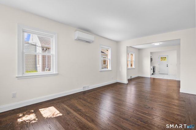 94 Morris Street, West Haven, CT 06516