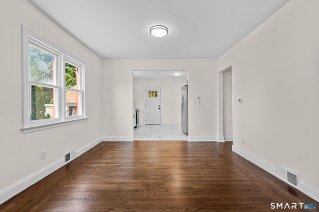 94 Morris Street, West Haven, CT 06516