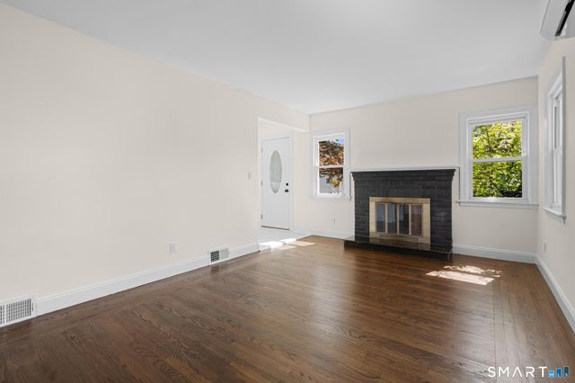 94 Morris Street, West Haven, CT 06516