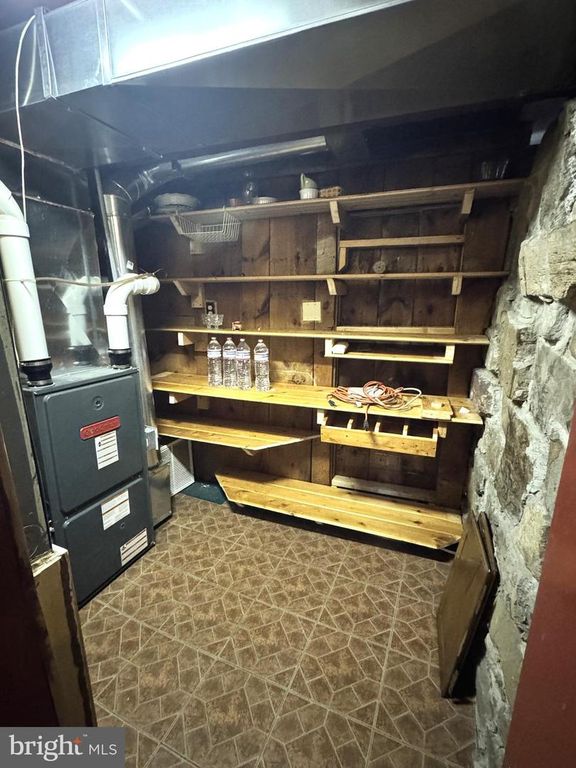 Image 18 of property listing at 435 LAUREL RUN RD, Mifflintown, PA 17059