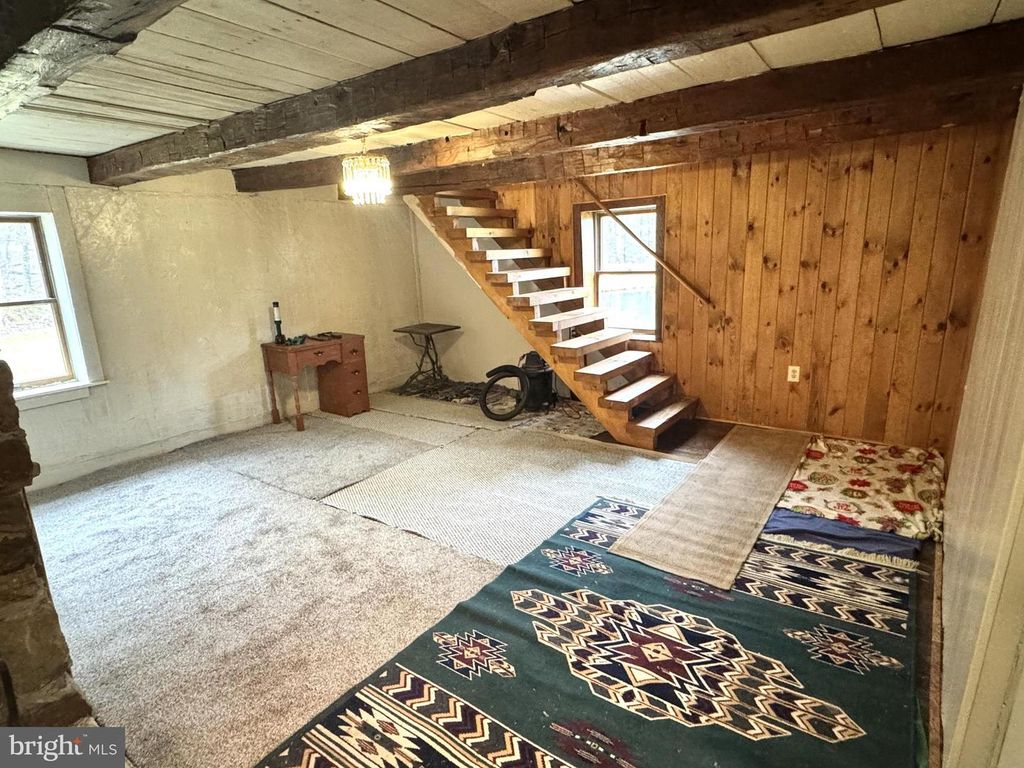 Image 4 of property listing at 435 LAUREL RUN RD, Mifflintown, PA 17059