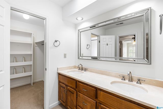 2795 Abingwood WAY, Vestavia Hills, AL 35243