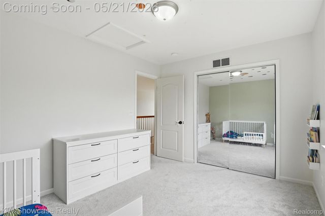 2143 Warbler Court, Commerce Charter Township, MI 48382