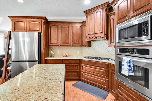 1031 Bar X Trail, Angleton, TX 77515