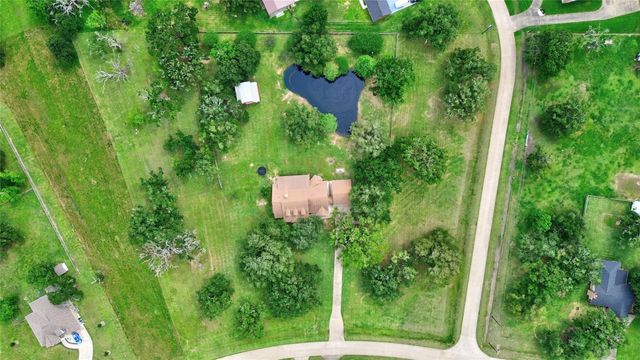 1031 Bar X Trail, Angleton, TX 77515