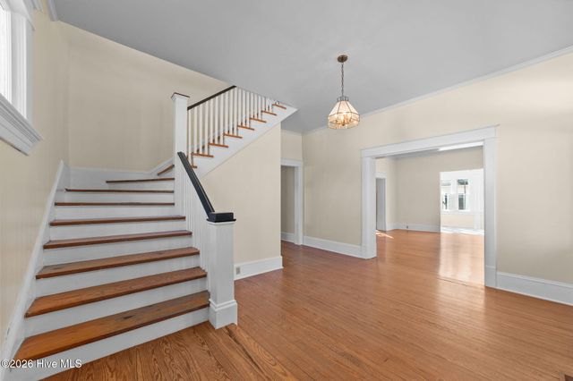 1305 N Market Street, Washington, NC 27889