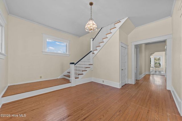 1305 N Market Street, Washington, NC 27889