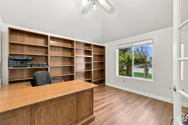 10500 Attleboro Avenue, Bakersfield, CA 93311