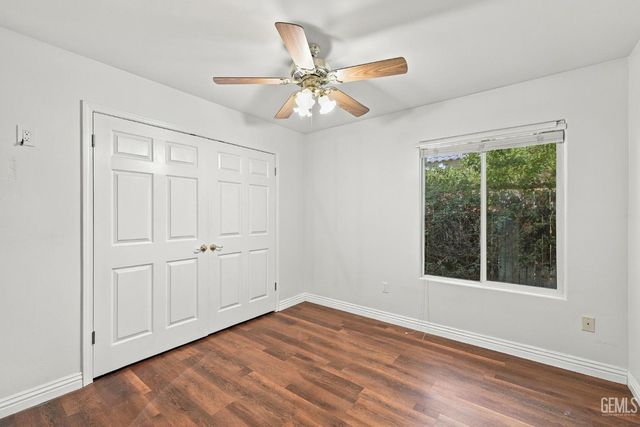 10500 Attleboro Avenue, Bakersfield, CA 93311