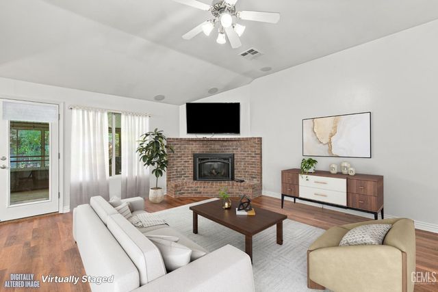 10500 Attleboro Avenue, Bakersfield, CA 93311