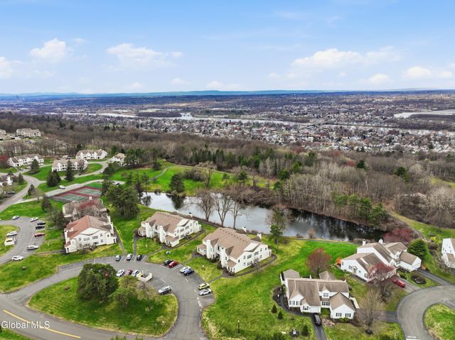 824 Ridge Circle, Troy, NY 12182