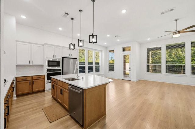 14831 Cherry Brick Drive, Conroe, TX 77302