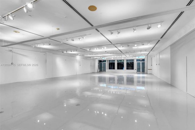 721 Collins Avenue, Miami Beach, FL 33139