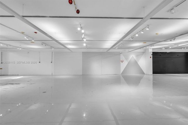 721 Collins Avenue, Miami Beach, FL 33139