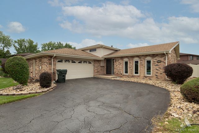 444 S DORCHESTER Avenue, Glenwood, IL 60425