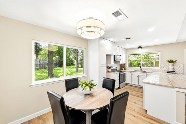 12210 Waxwing CIR, Austin, TX 78750