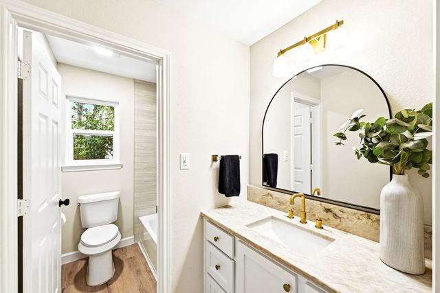 12210 Waxwing CIR, Austin, TX 78750