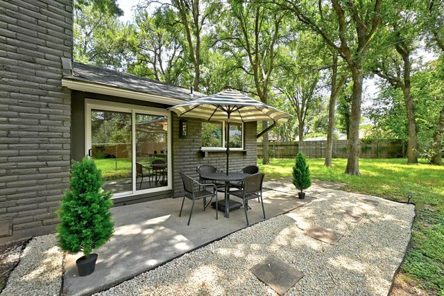 12210 Waxwing CIR, Austin, TX 78750