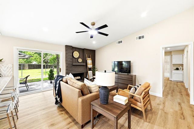 12210 Waxwing CIR, Austin, TX 78750