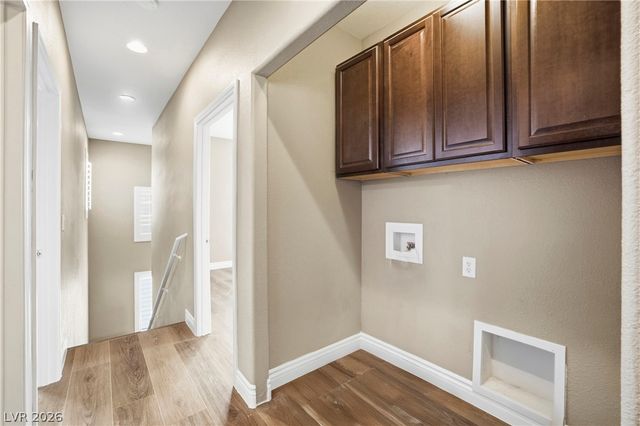 7616 Perla Del Mar Avenue, Las Vegas, NV 89179