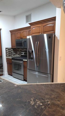 1761 SW Monterrey Lane, Port St. Lucie, FL 34953