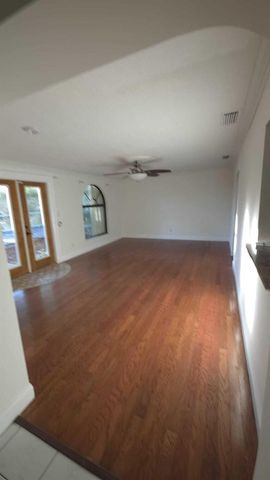 1761 SW Monterrey Lane, Port St. Lucie, FL 34953