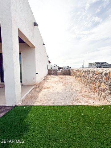 874 HARPENDEM Drive, El Paso, TX 79928