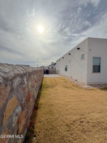 874 HARPENDEM Drive, El Paso, TX 79928