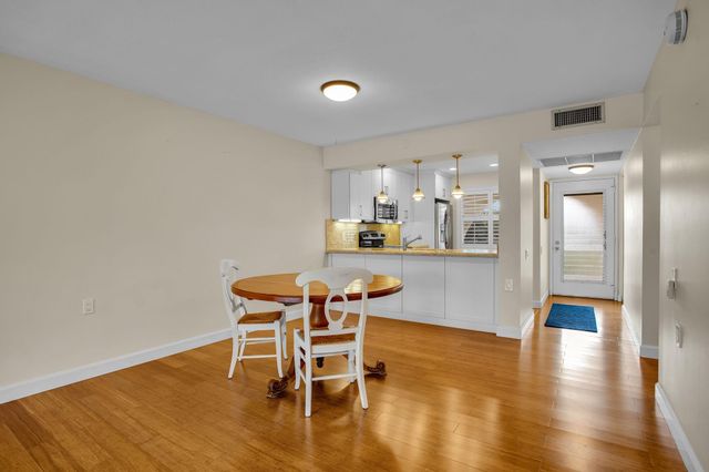 2708 Nassau Bnd A2, Coconut Creek, FL 33066