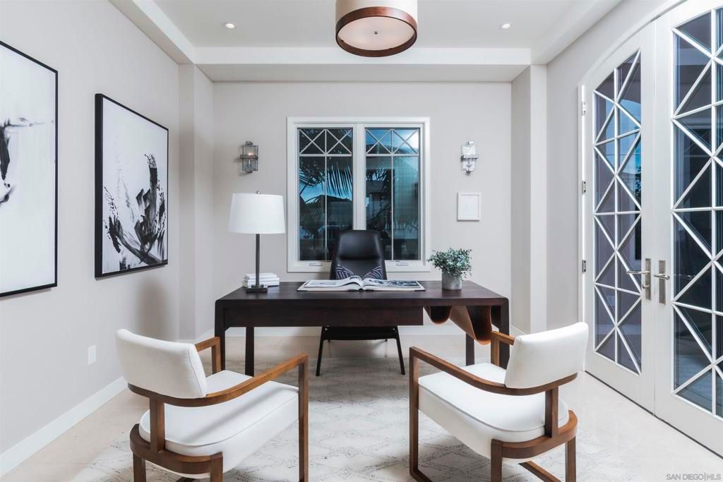 Image 11 of property listing at 824 Neptune Ave, Encinitas, CA 92024