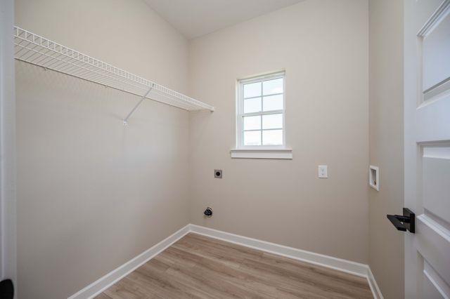 3407 Stonehorn Dr, Bell Buckle, TN 37020