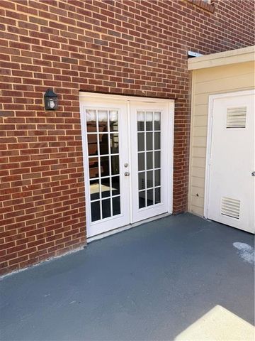 2910 Webb Bridge Road, Alpharetta, GA 30009
