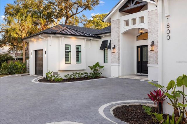 1800 WEBBER STREET, Sarasota, FL 34239