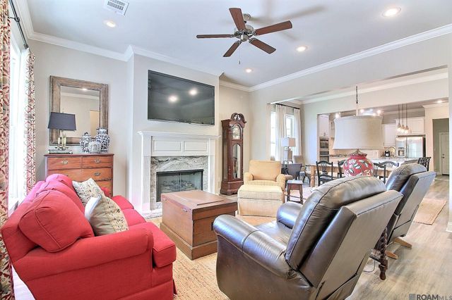 4051 Memorial Square, Zachary, LA 70791