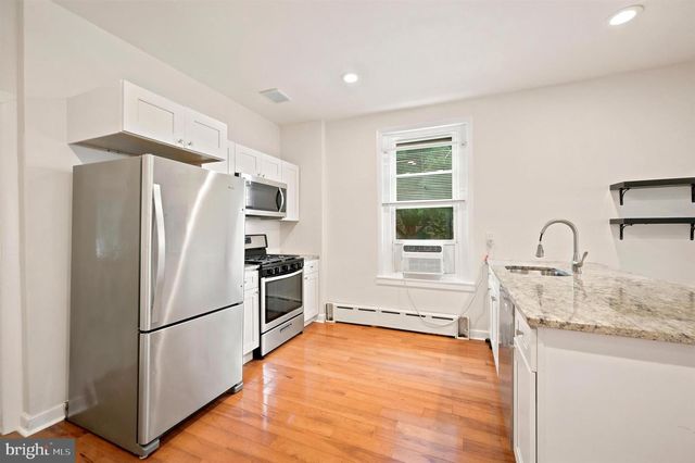 114 W SALAIGNAC ST, Philadelphia, PA 19127