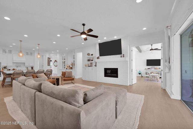 57 TOPSIDE Drive, St. Johns, FL 32259